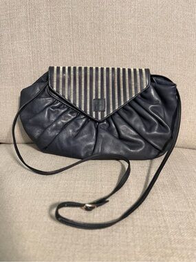 Rare Vintage Fendi Pequin Gathered Nappa Leather Shoulder Bag Navy Italy